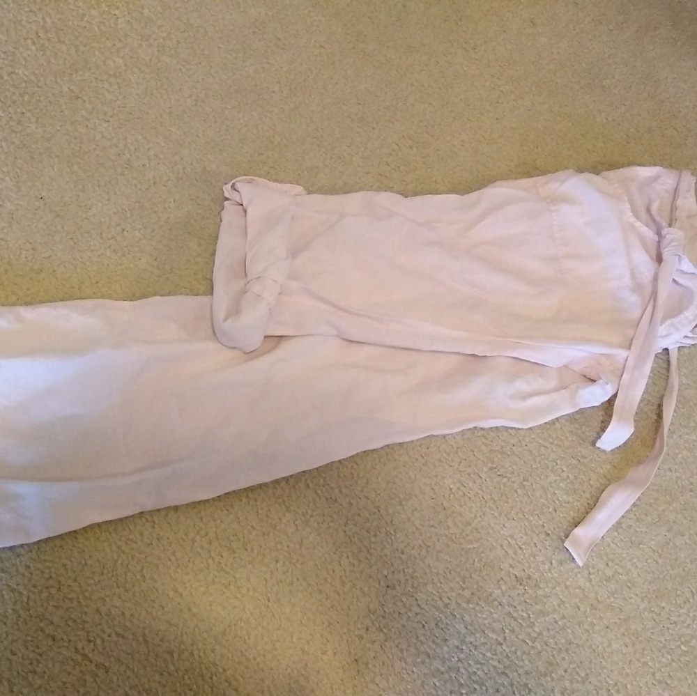 Light pink cargo pants and capris